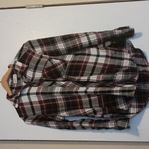 Maurices woman's flannel long sleeve shirt S